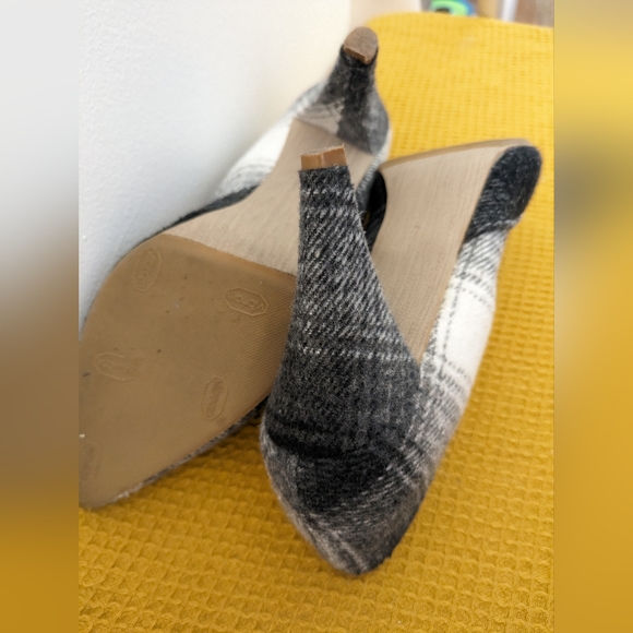 Schuler & Sons Tartan Pumps Anthropologie sz7 EUC - Picture 2 of 10